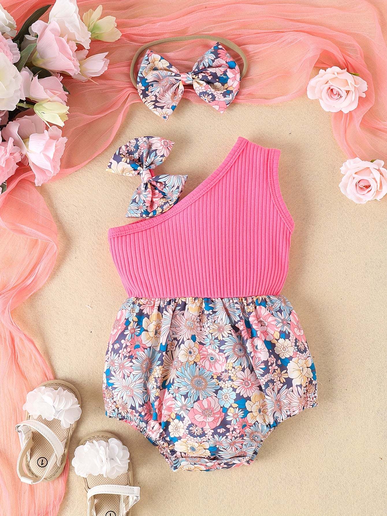 Ensemble été bébé fille – Body fleuri à une épaule + bandeau nœud