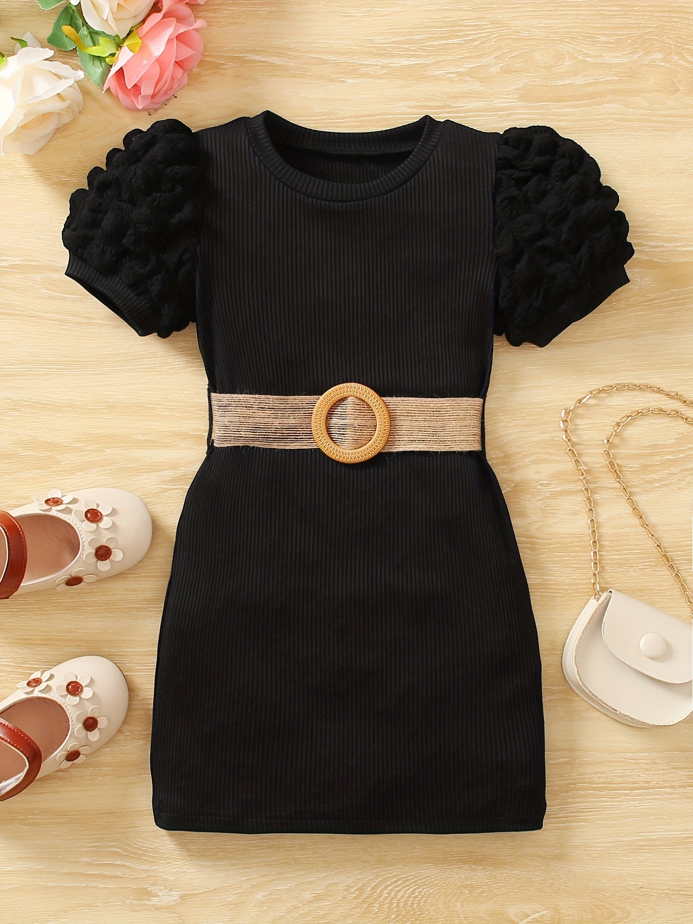 Robe été fille – Robe ceinturée en maille côtelée à manches bouffantes