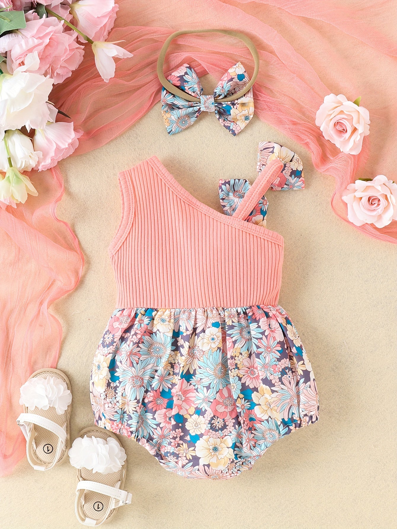 Ensemble été bébé fille – Body fleuri à une épaule + bandeau nœud