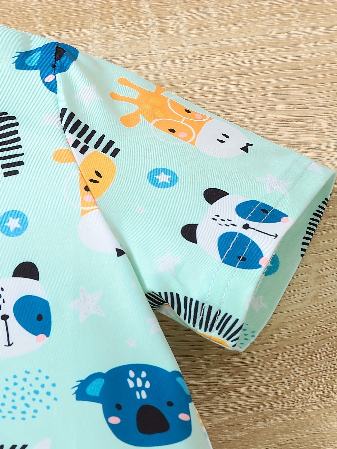 Ensemble été garçon – T-shirt imprimé animal intégral + short assorti