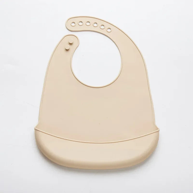 Bavoir bébé imperméable en silicone alimentaire – Ajustable et sans BPA