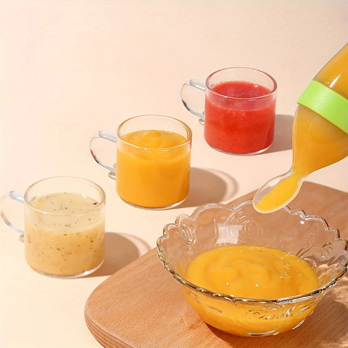 Set d'Alimentation Bébé 7 Pièces – Biberons Cuillères + Tétines Grignoteuses avec Embouts – Silicone Souple et Sans BPA