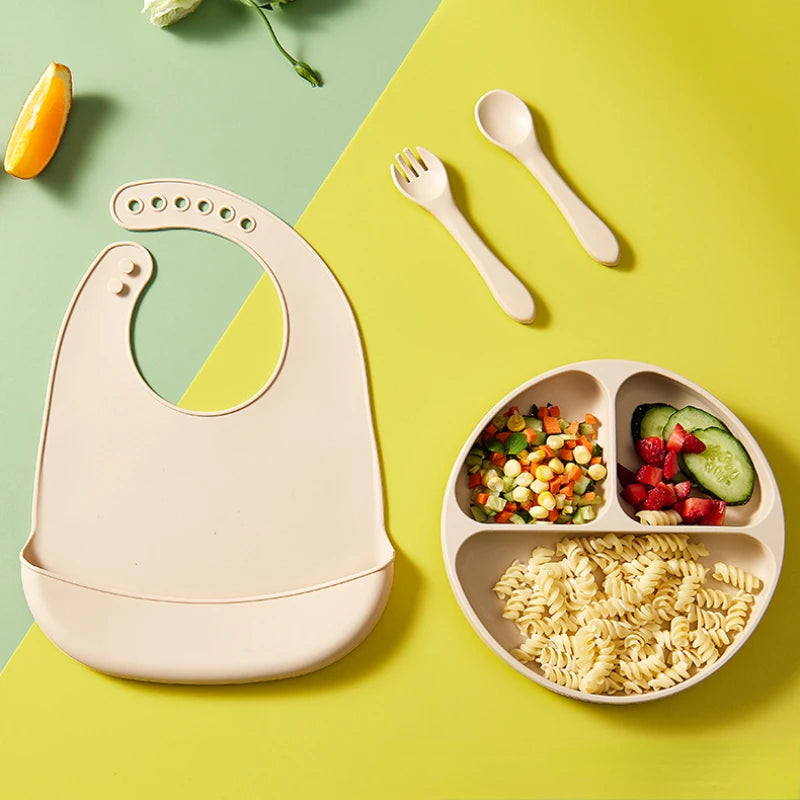 Bavoir bébé imperméable en silicone alimentaire – Ajustable et sans BPA